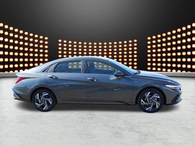 new 2025 Hyundai Elantra car, priced at $27,240