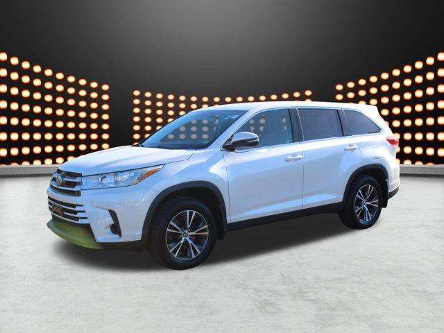 used 2019 Toyota Highlander car, priced at $25,488