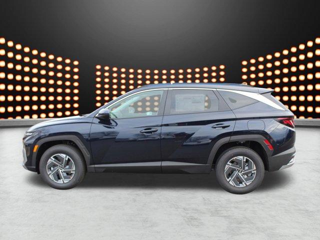 new 2025 Hyundai Tucson Hybrid car