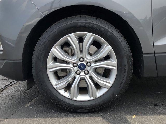 used 2022 Ford Edge car, priced at $23,864