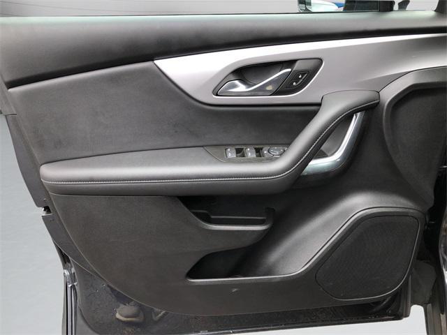 used 2022 Chevrolet Blazer car, priced at $25,404