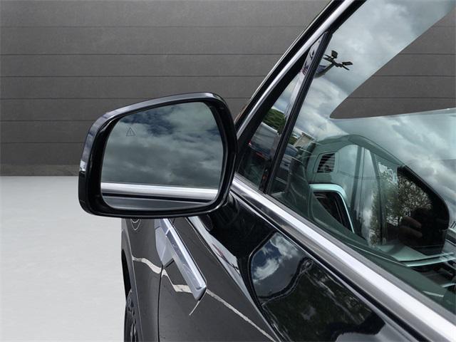 used 2024 Kia Sorento car, priced at $29,000