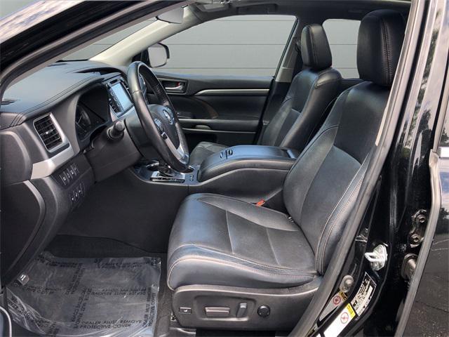 used 2019 Toyota Highlander car, priced at $27,750