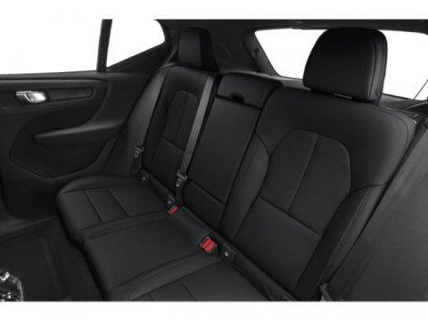 used 2019 Volvo XC40 car, priced at $25,582