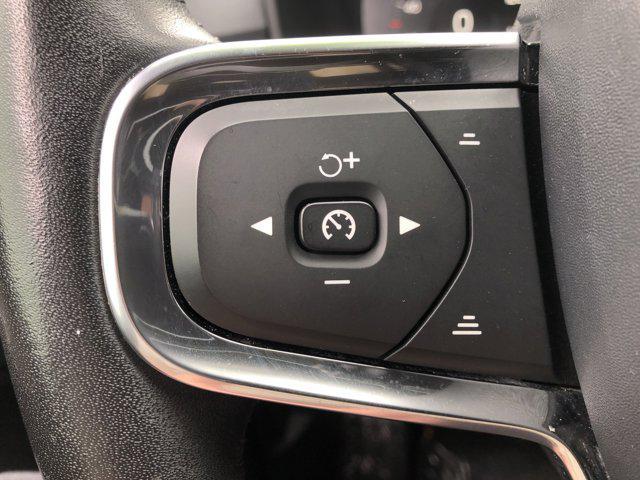 used 2019 Volvo XC40 car, priced at $25,195