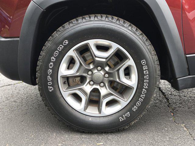 used 2019 Jeep Cherokee car, priced at $23,088