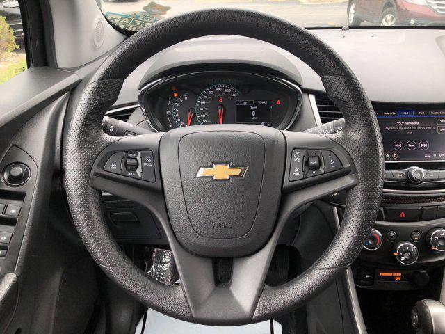 used 2022 Chevrolet Trax car, priced at $18,989