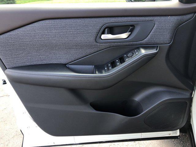 used 2021 Nissan Rogue car, priced at $23,499