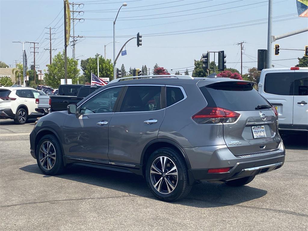 used 2019 Nissan Rogue car, priced at $17,977