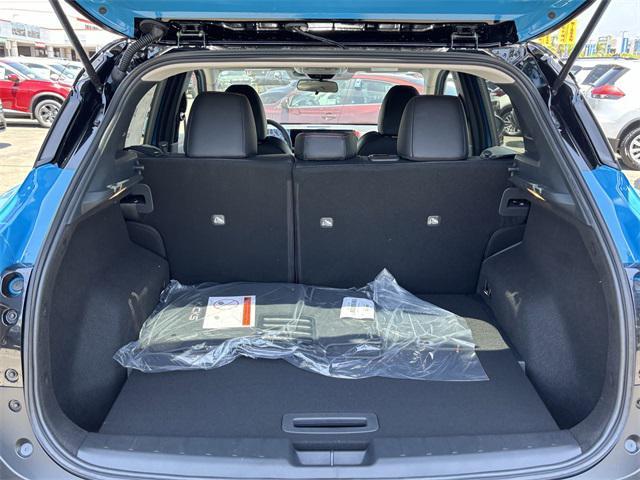 new 2025 Nissan Kicks car, priced at $29,250