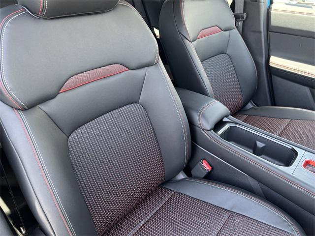 new 2025 Nissan Kicks car, priced at $29,250