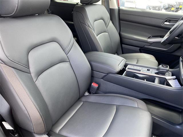 new 2025 Nissan Pathfinder car, priced at $48,635