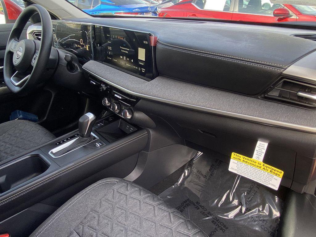 new 2025 Nissan Kicks car, priced at $25,423