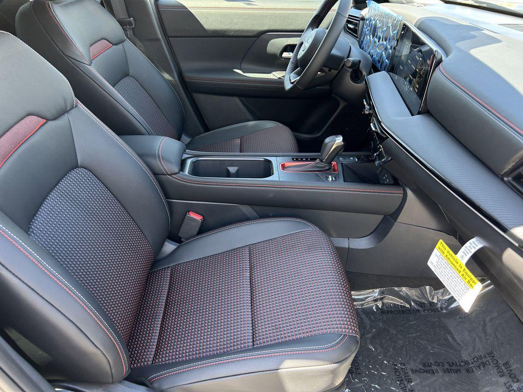 new 2025 Nissan Kicks car, priced at $26,193