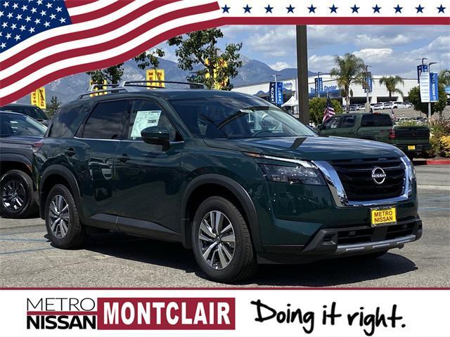 new 2025 Nissan Pathfinder car, priced at $45,735