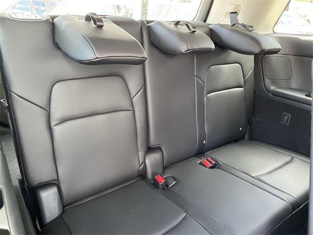 new 2025 Nissan Pathfinder car, priced at $45,735