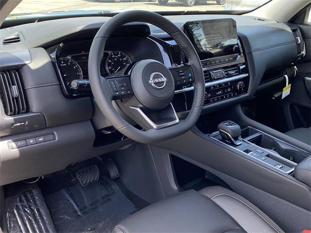 new 2025 Nissan Pathfinder car, priced at $45,735