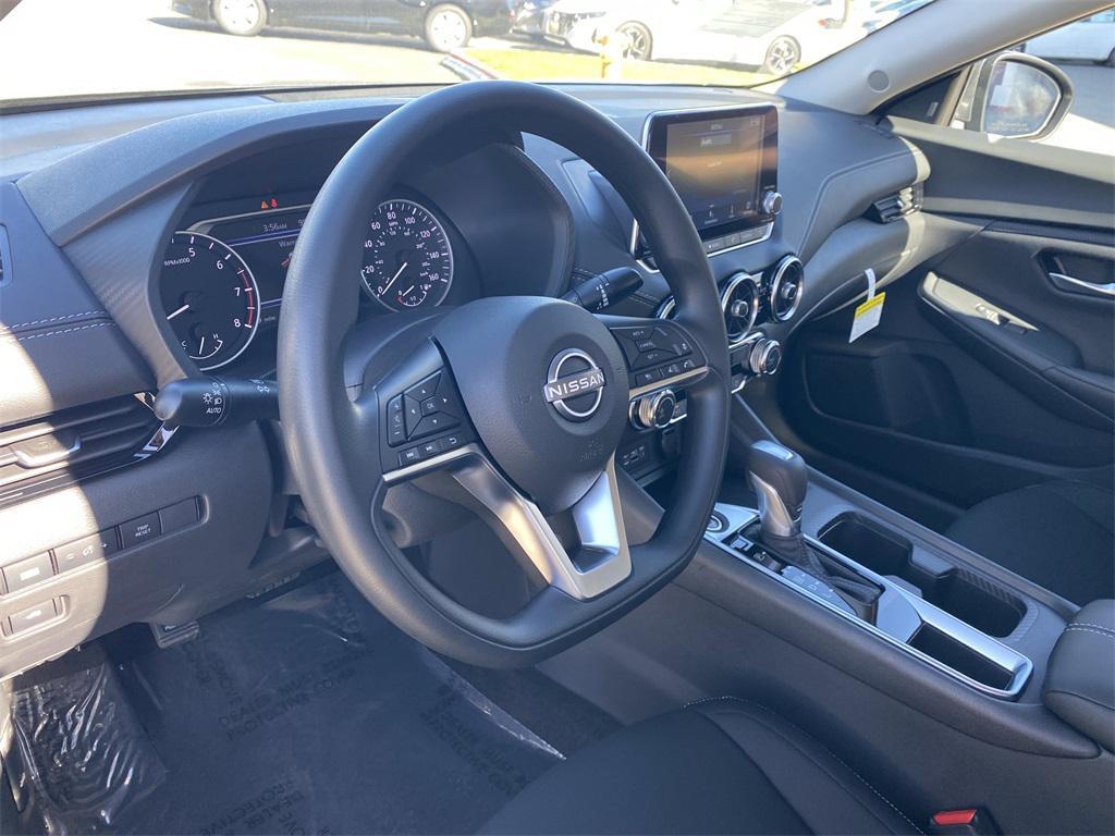 new 2025 Nissan Sentra car, priced at $21,780