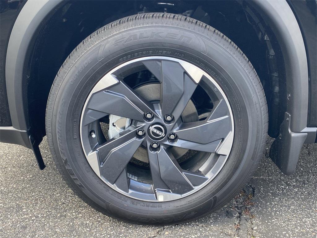 new 2026 Nissan Rogue car, priced at $26,008