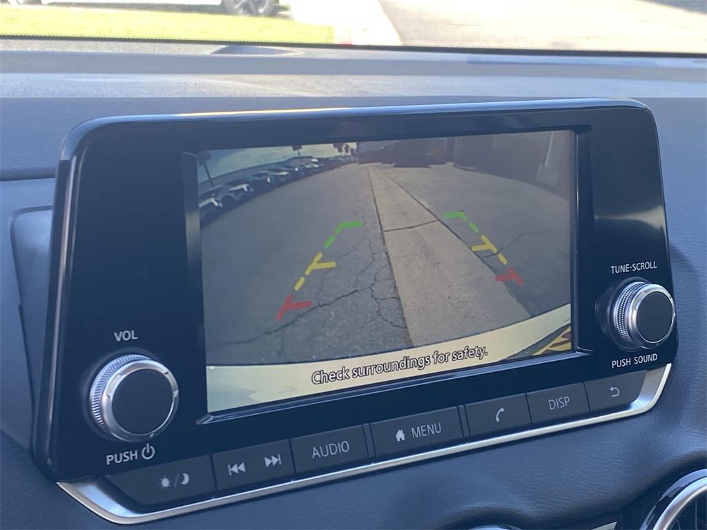 new 2025 Nissan Sentra car, priced at $21,610