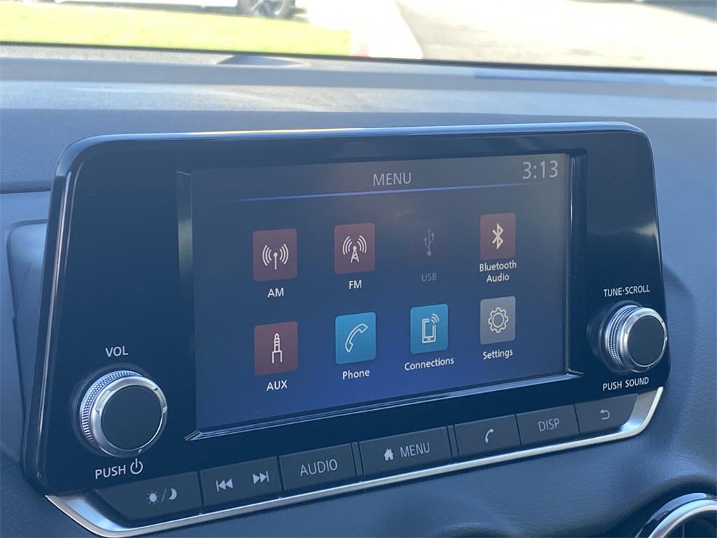 new 2025 Nissan Sentra car, priced at $21,610