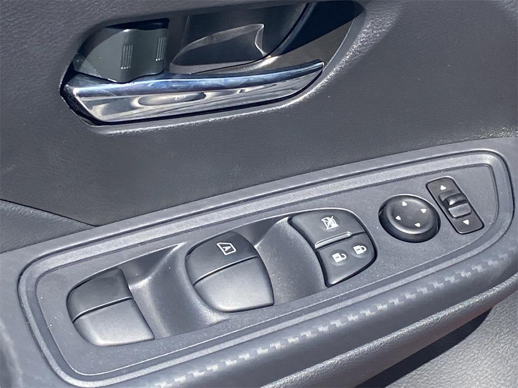 new 2025 Nissan Versa car, priced at $21,810