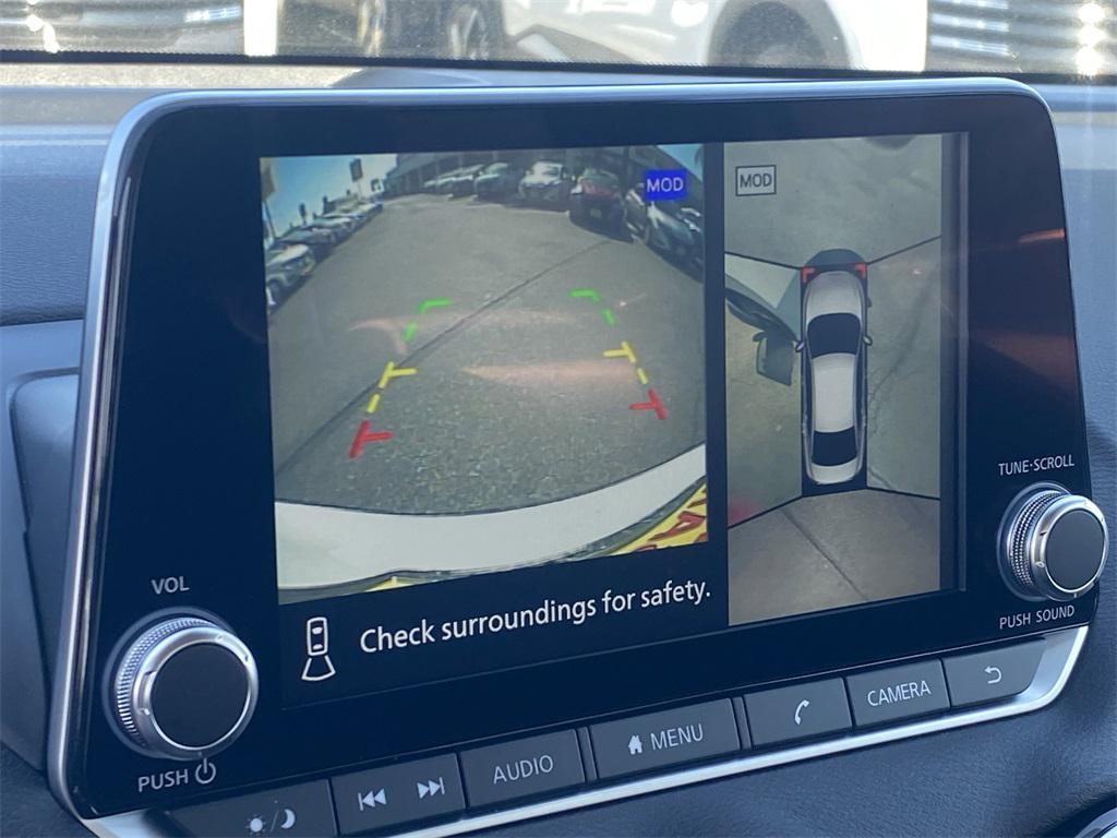 new 2025 Nissan Sentra car, priced at $25,986