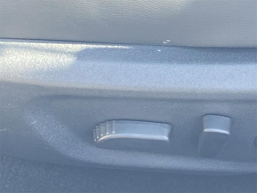 new 2025 Nissan Sentra car, priced at $25,986