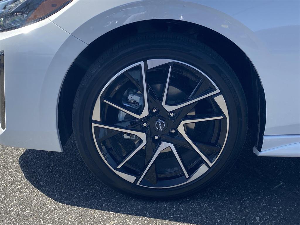 new 2025 Nissan Sentra car, priced at $25,986