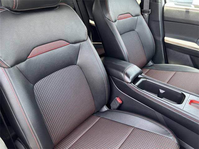 new 2025 Nissan Kicks car, priced at $28,985