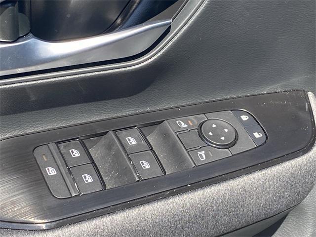 new 2025 Nissan Kicks car, priced at $25,595