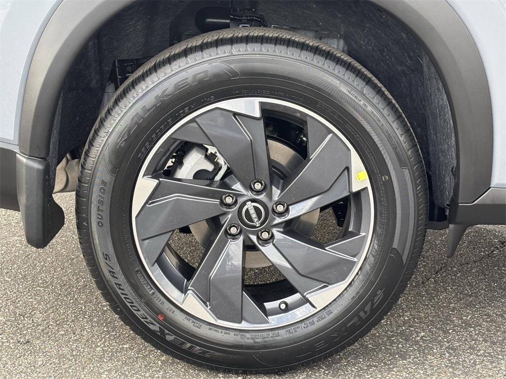 new 2026 Nissan Rogue car, priced at $32,450