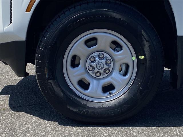 new 2024 Nissan Frontier car, priced at $32,480