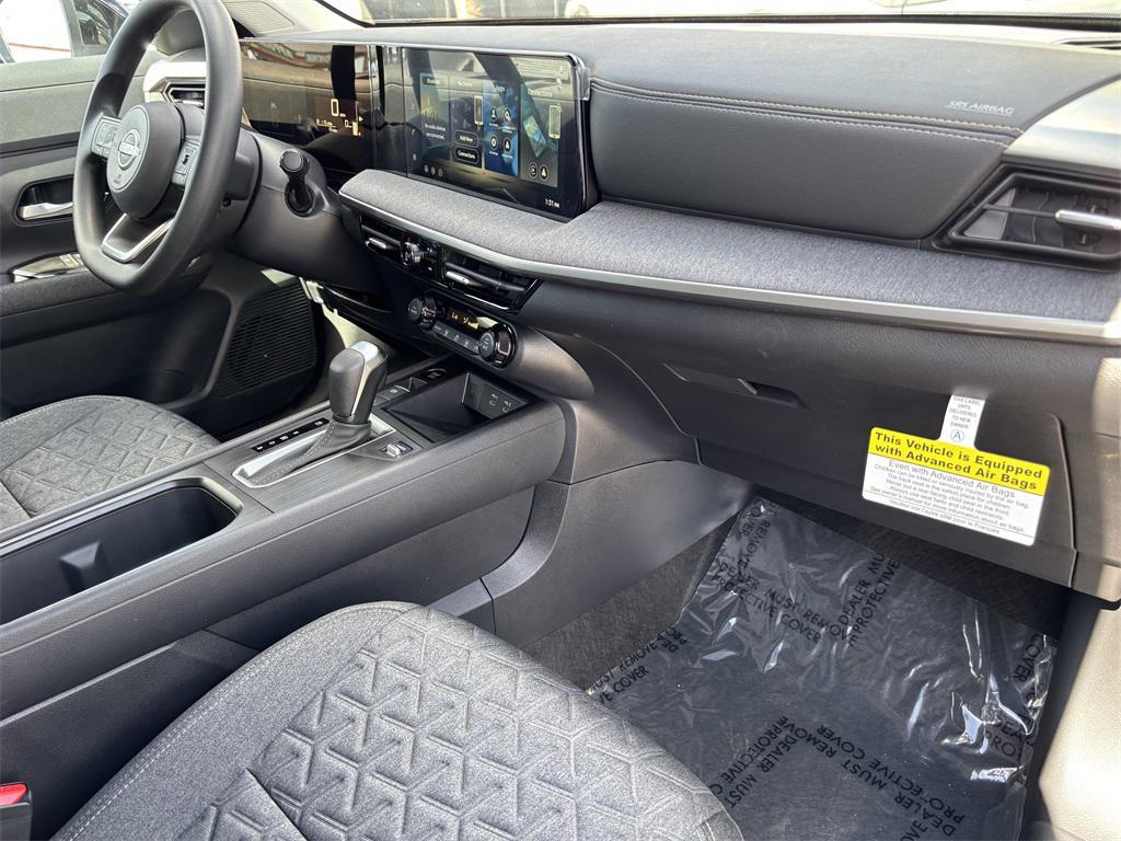 new 2025 Nissan Kicks car, priced at $24,812