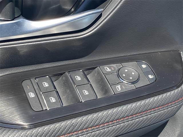 new 2025 Nissan Kicks car, priced at $30,725