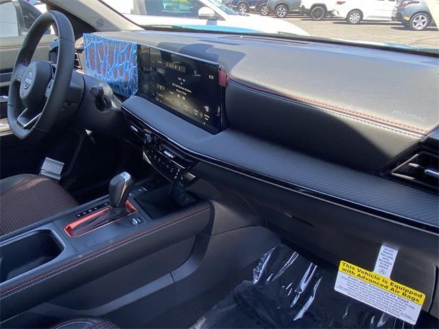 new 2025 Nissan Kicks car, priced at $30,725