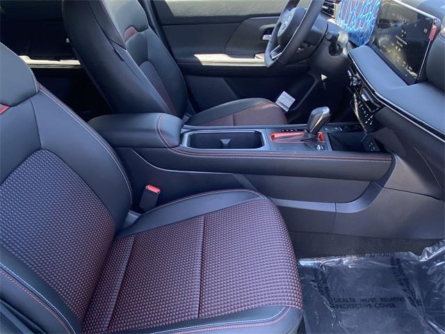 new 2025 Nissan Kicks car, priced at $30,725