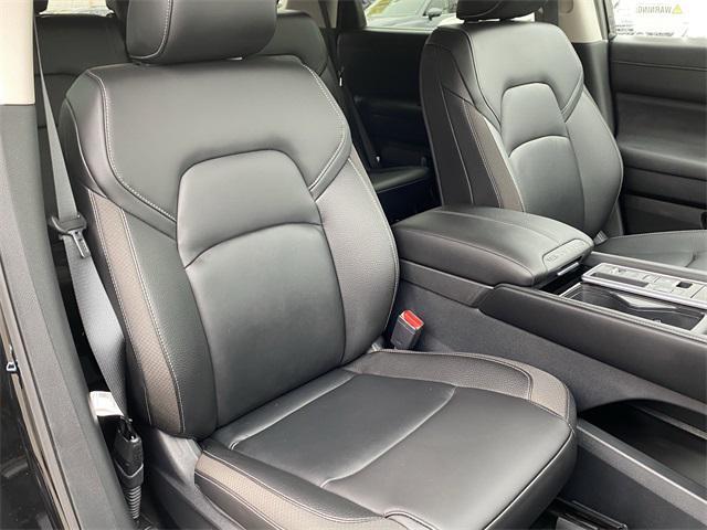 new 2025 Nissan Pathfinder car, priced at $45,735