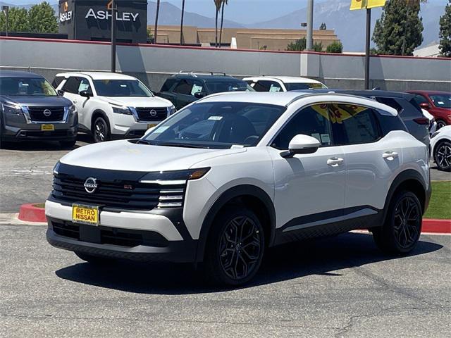 new 2025 Nissan Kicks car, priced at $28,890