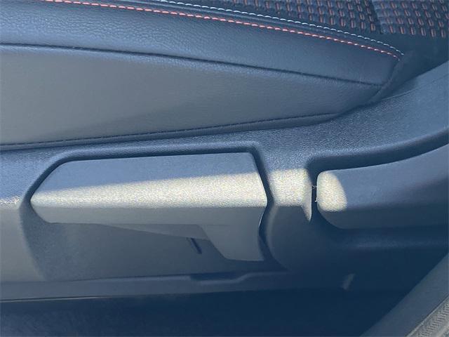 new 2025 Nissan Kicks car, priced at $28,890