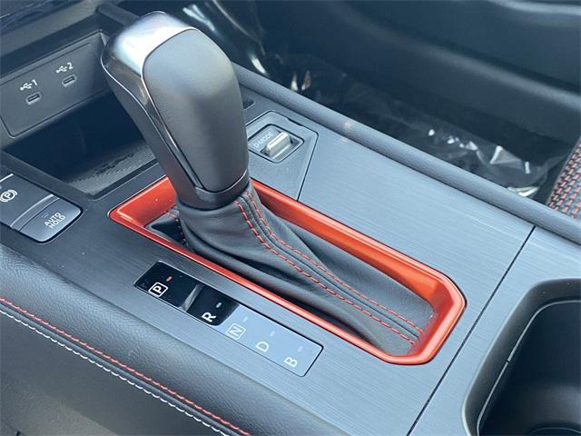 new 2025 Nissan Kicks car, priced at $28,890