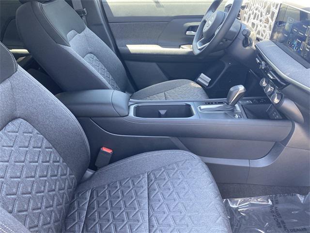 new 2025 Nissan Kicks car, priced at $26,045