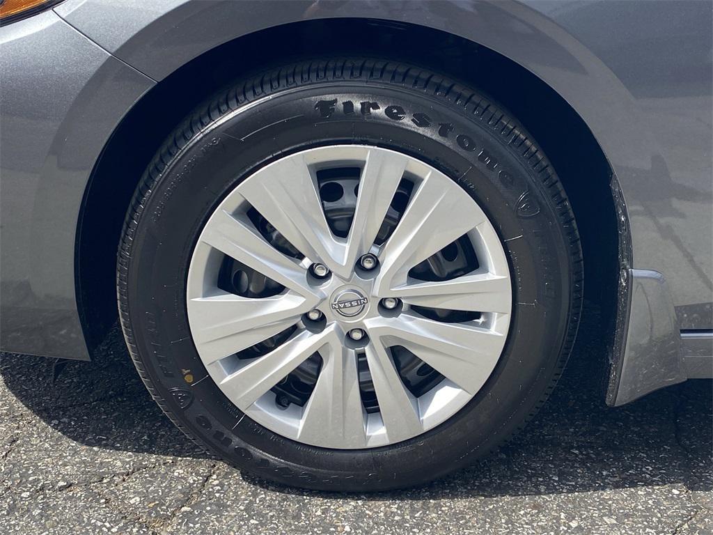 new 2025 Nissan Sentra car, priced at $21,610