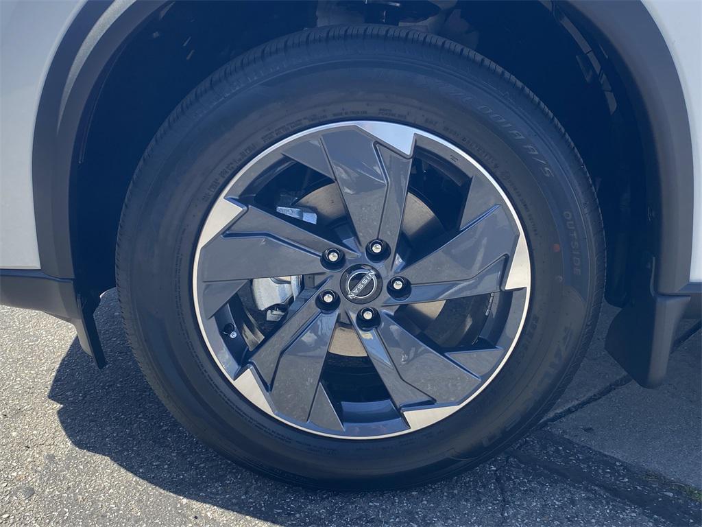 new 2026 Nissan Rogue car, priced at $27,272