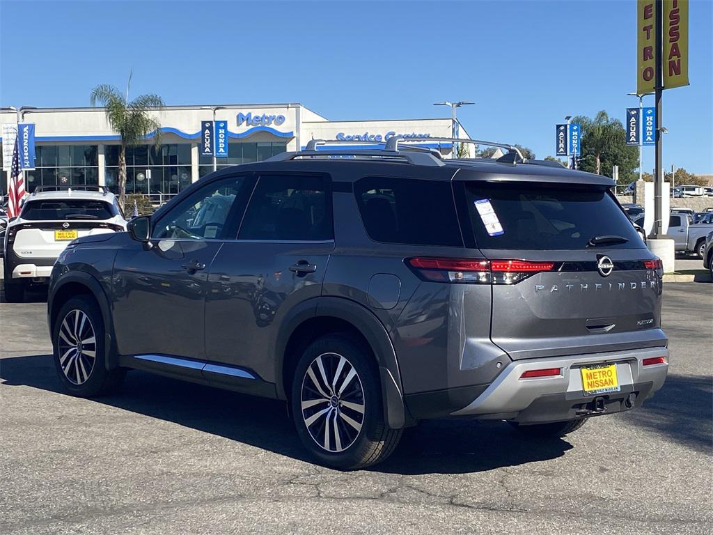new 2025 Nissan Pathfinder car, priced at $43,219