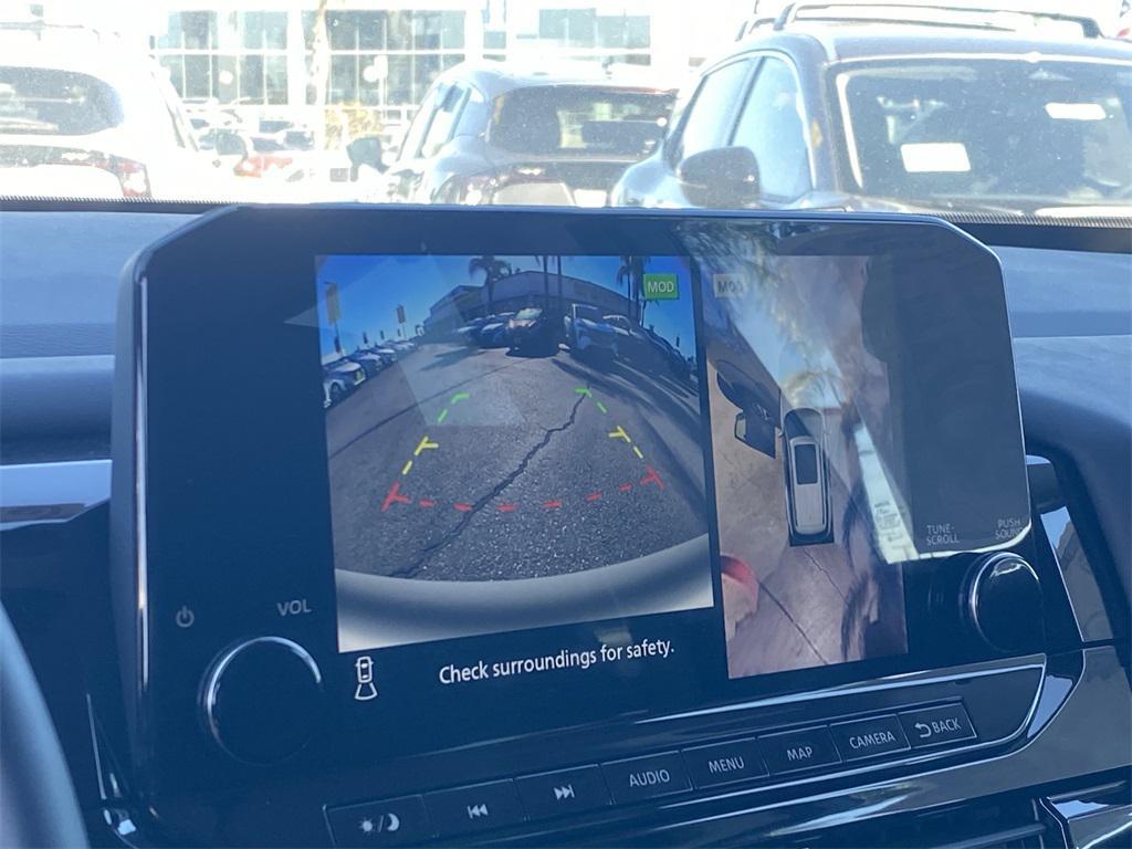 new 2025 Nissan Pathfinder car, priced at $43,219