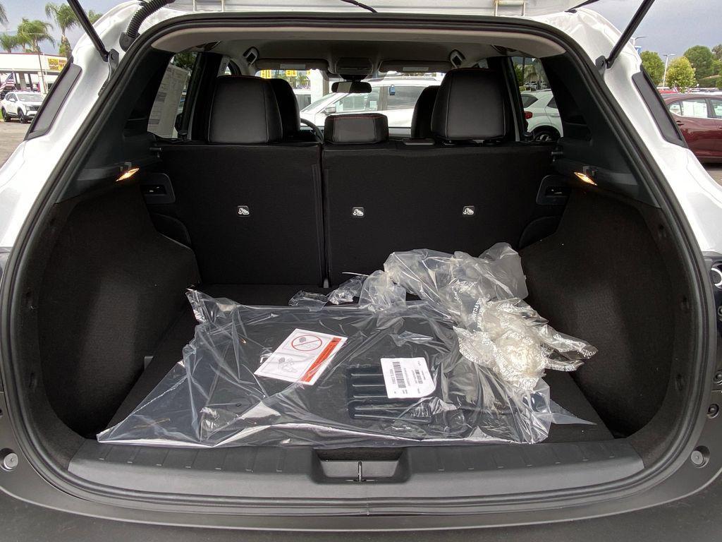 new 2025 Nissan Kicks car, priced at $26,283