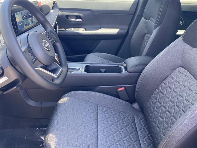new 2025 Nissan Kicks car, priced at $25,335