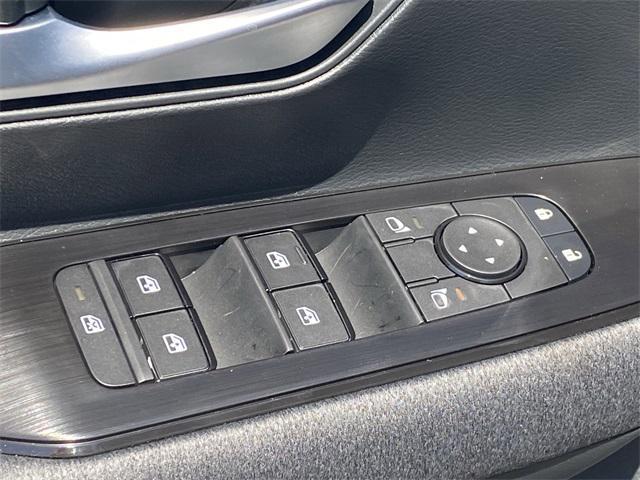 new 2025 Nissan Kicks car, priced at $25,335
