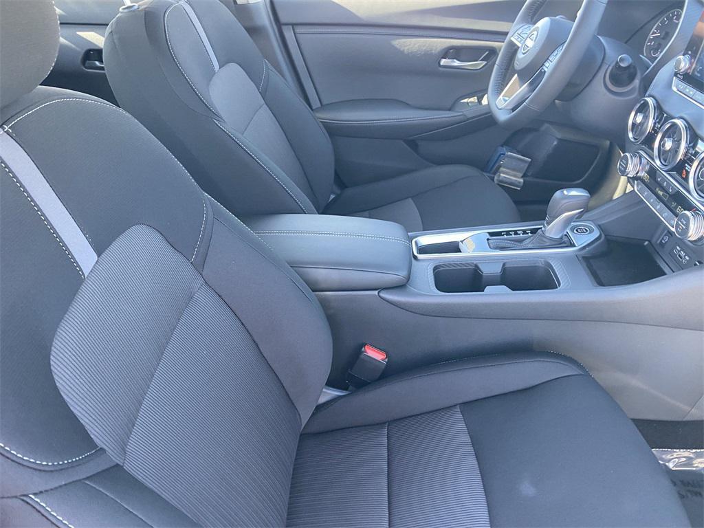 new 2025 Nissan Sentra car, priced at $25,225